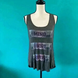 ⭐️ Recycled karma “Mind body spirit” grey tank top in size large